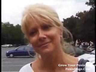 Blonde French mature with big boobs gets slammed by an old guy